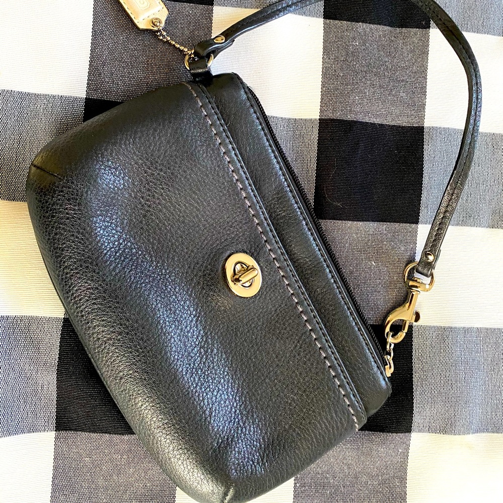 Coach Vintage Black Leather Wristlet